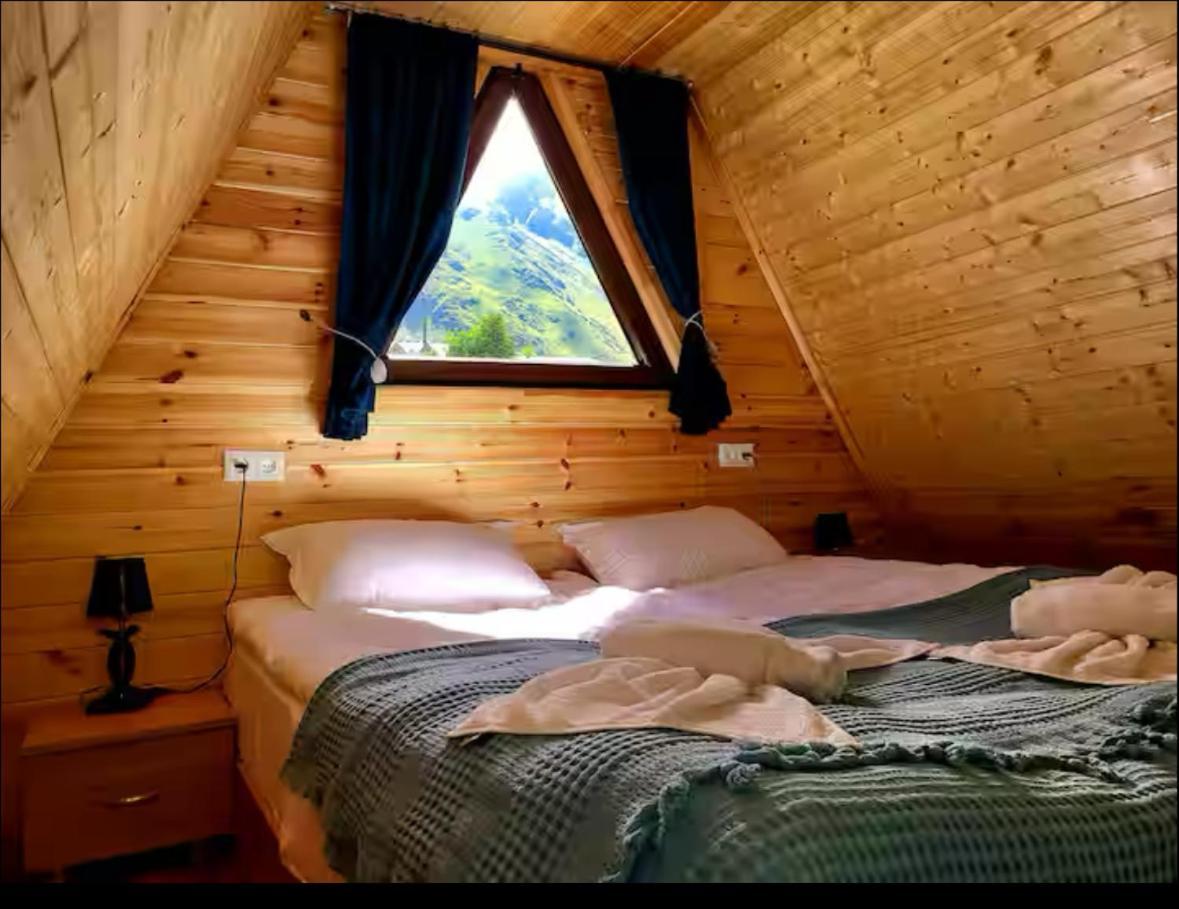 Via Kazbegi Villa Luaran gambar